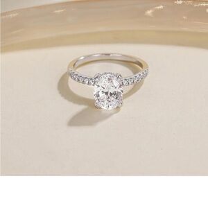 3ct Oval cut cubic zirconia Ring 💍